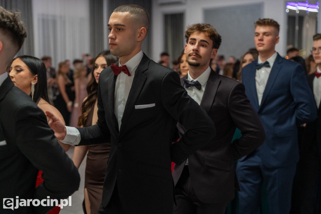 Studniówka 2025 maturzystów ZSP nr 2 w Jarocinie