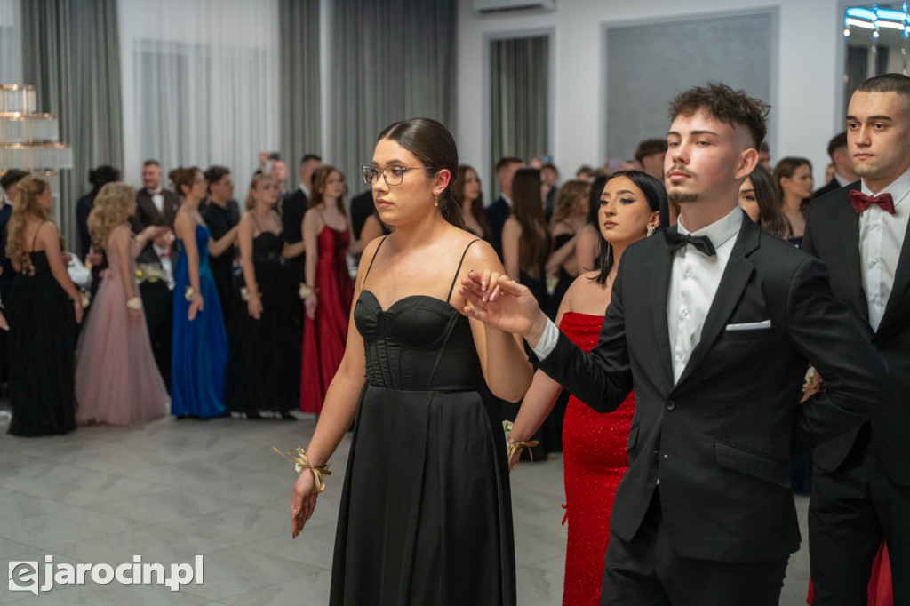 Studniówka 2025 maturzystów ZSP nr 2 w Jarocinie