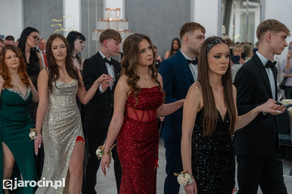 Studniówka 2025 maturzystów ZSP nr 2 w Jarocinie