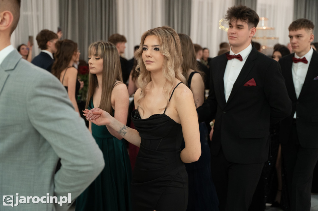 Studniówka 2025 maturzystów ZSP nr 2 w Jarocinie