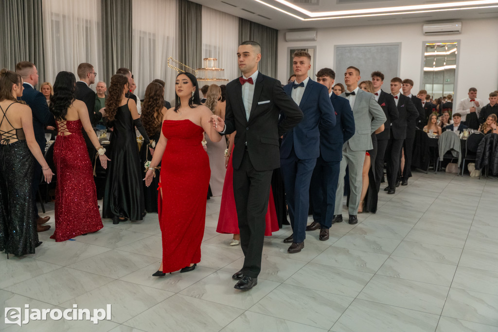 Studniówka 2025 maturzystów ZSP nr 2 w Jarocinie