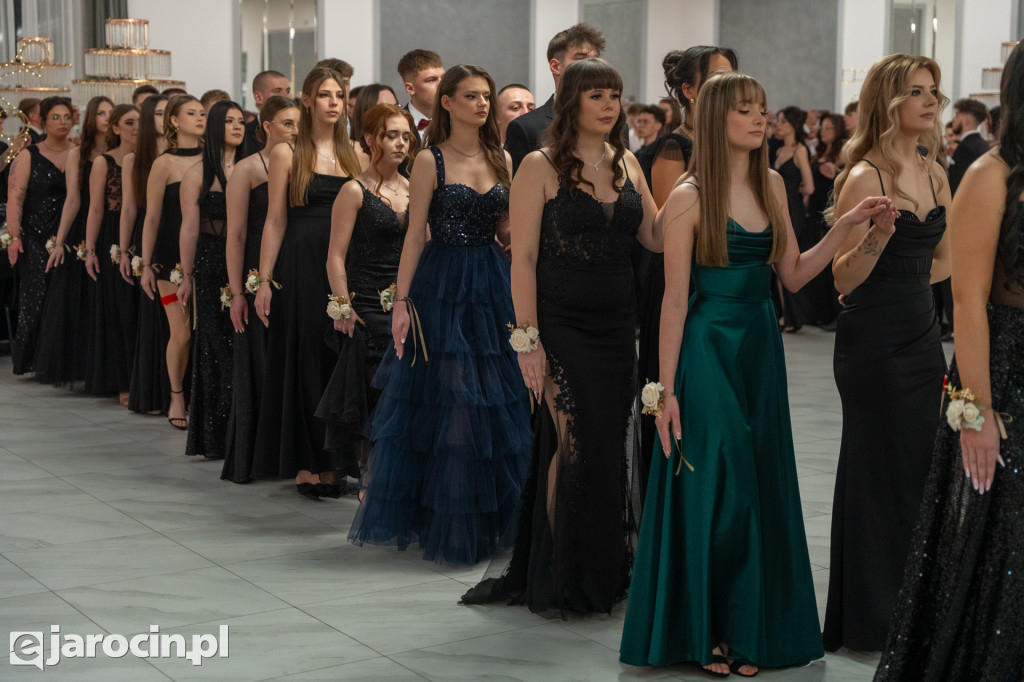 Studniówka 2025 maturzystów ZSP nr 2 w Jarocinie