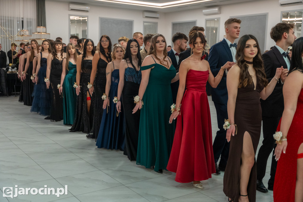 Studniówka 2025 maturzystów ZSP nr 2 w Jarocinie