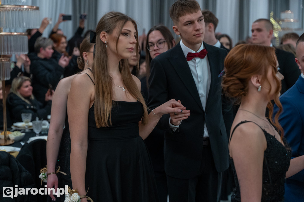 Studniówka 2025 maturzystów ZSP nr 2 w Jarocinie