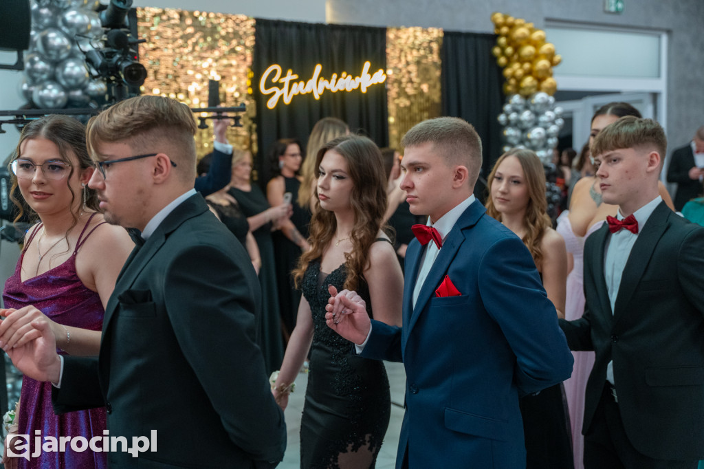 Studniówka 2025 maturzystów ZSP nr 2 w Jarocinie