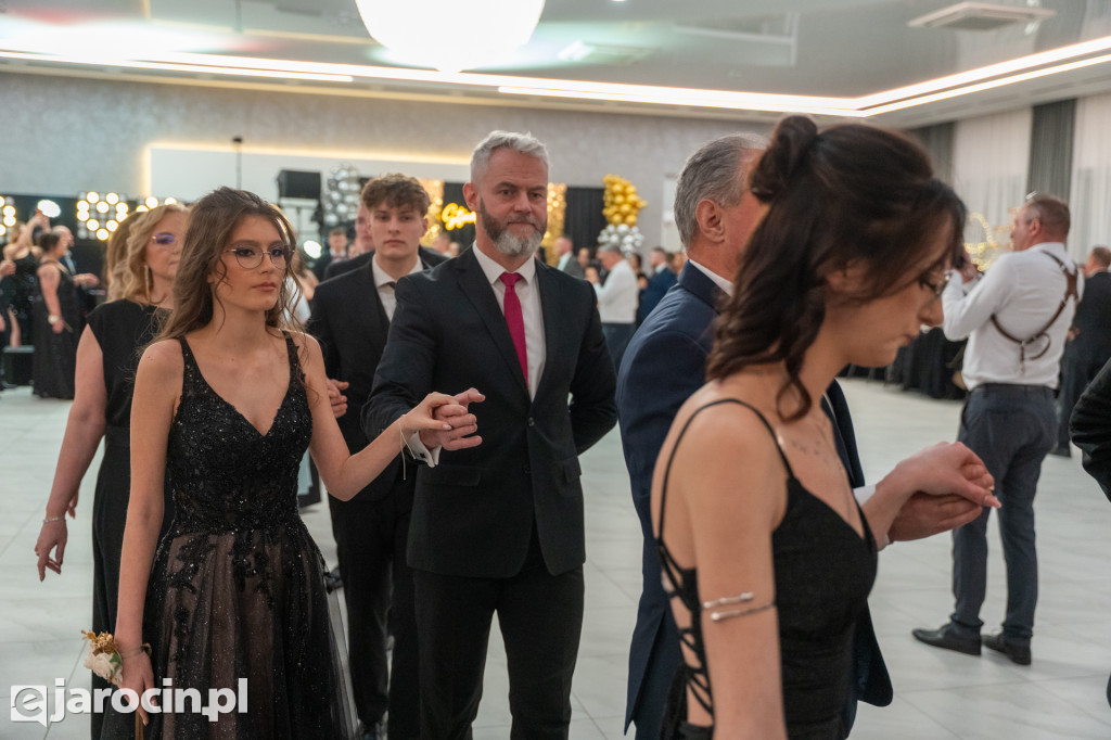 Studniówka 2025 maturzystów ZSP nr 2 w Jarocinie