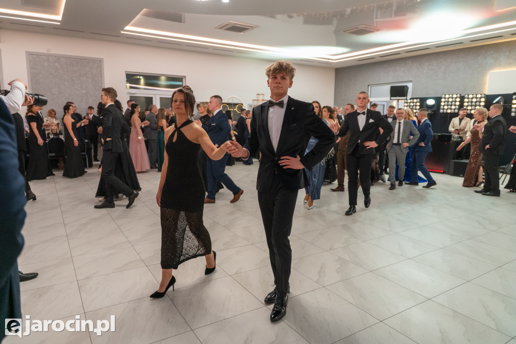 Studniówka 2025 maturzystów ZSP nr 2 w Jarocinie