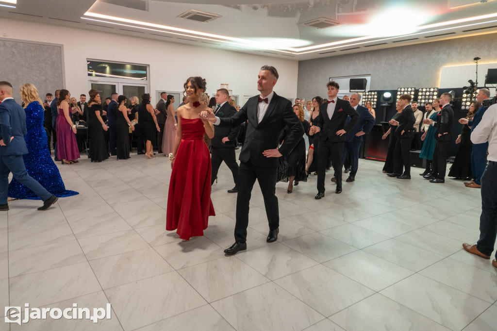 Studniówka 2025 maturzystów ZSP nr 2 w Jarocinie