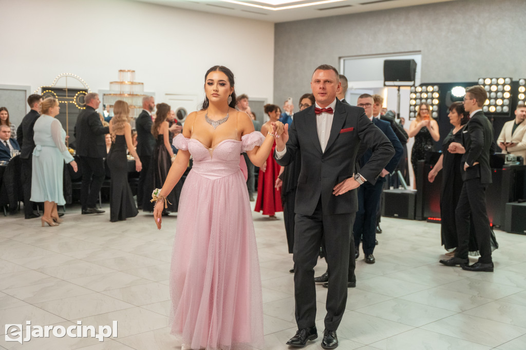 Studniówka 2025 maturzystów ZSP nr 2 w Jarocinie