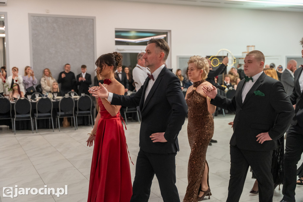 Studniówka 2025 maturzystów ZSP nr 2 w Jarocinie