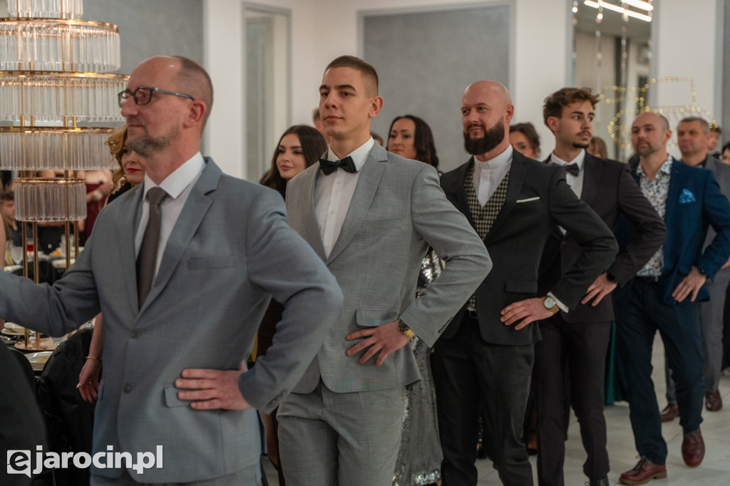 Studniówka 2025 maturzystów ZSP nr 2 w Jarocinie