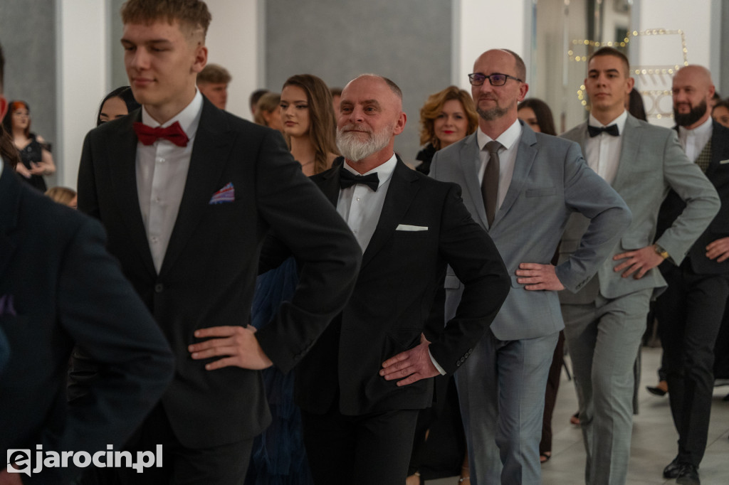 Studniówka 2025 maturzystów ZSP nr 2 w Jarocinie