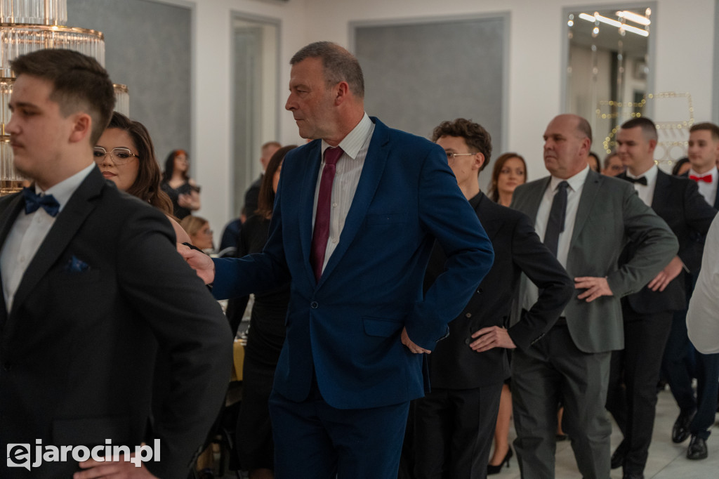 Studniówka 2025 maturzystów ZSP nr 2 w Jarocinie