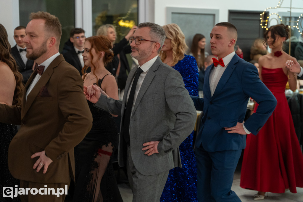 Studniówka 2025 maturzystów ZSP nr 2 w Jarocinie