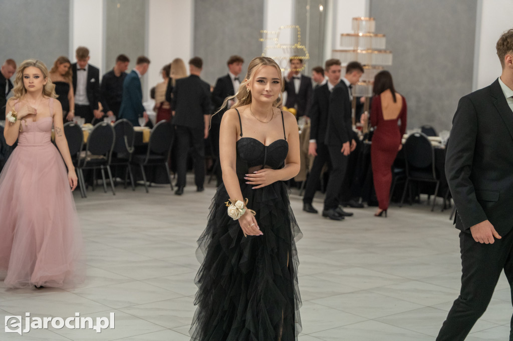 Studniówka 2025 maturzystów ZSP nr 2 w Jarocinie