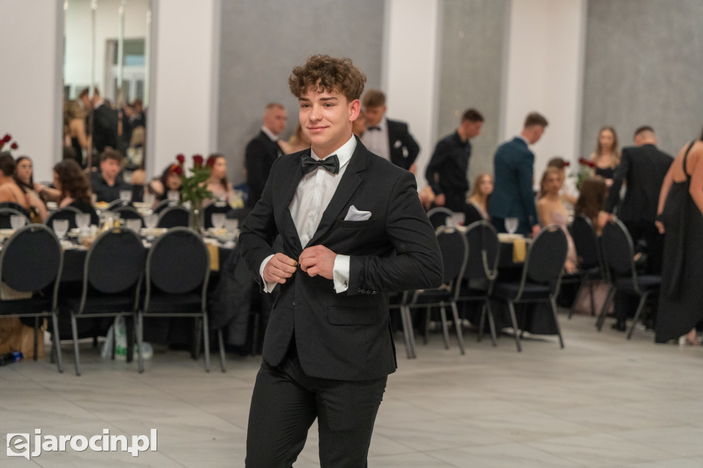 Studniówka 2025 maturzystów ZSP nr 2 w Jarocinie