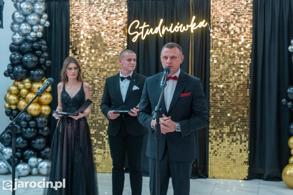 Studniówka 2025 maturzystów ZSP nr 2 w Jarocinie