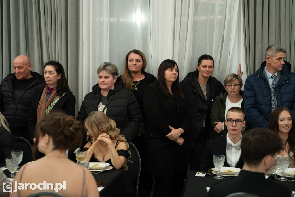 Studniówka 2025 maturzystów ZSP nr 2 w Jarocinie