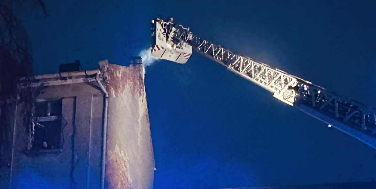 Pożar sadzy w przewodzie kominowym przy św. Ducha w Jarocinie