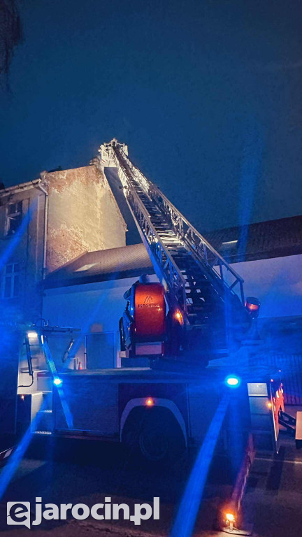 Pożar sadzy w przewodzie kominowym przy św. Ducha w Jarocinie