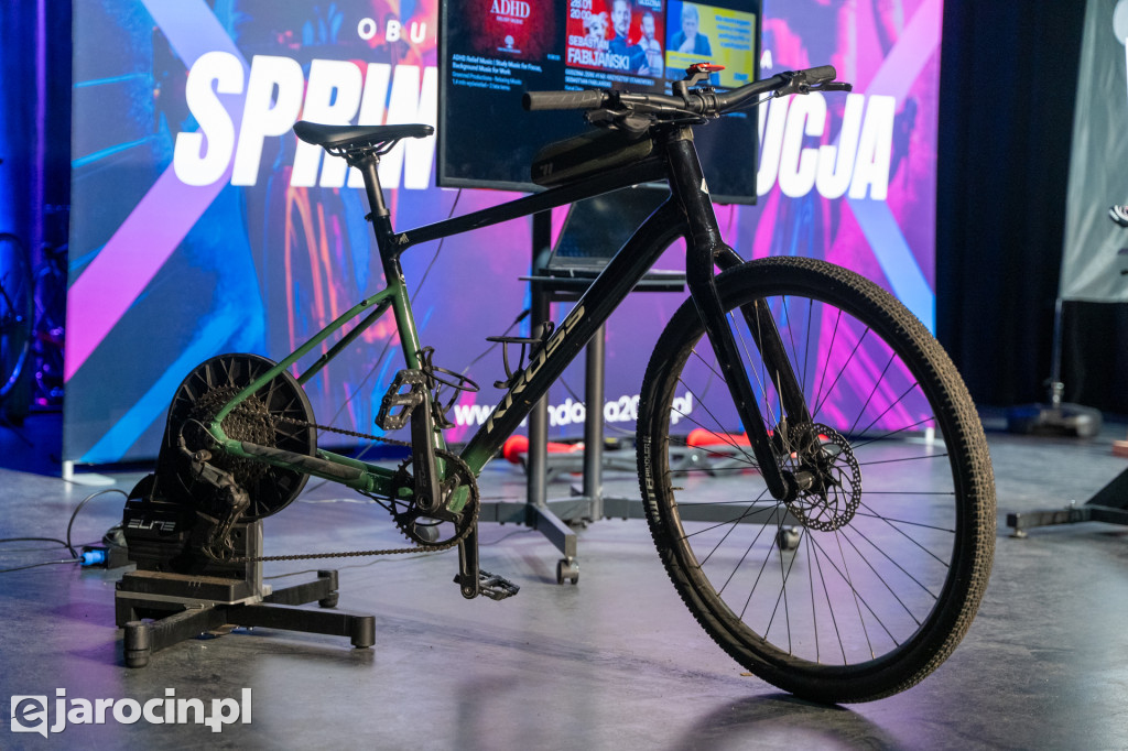 Jarocin na rowerze! Uczniowie rywalizowali jak zawodowi kolarze