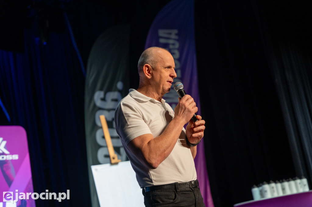 Jarocin na rowerze! Uczniowie rywalizowali jak zawodowi kolarze