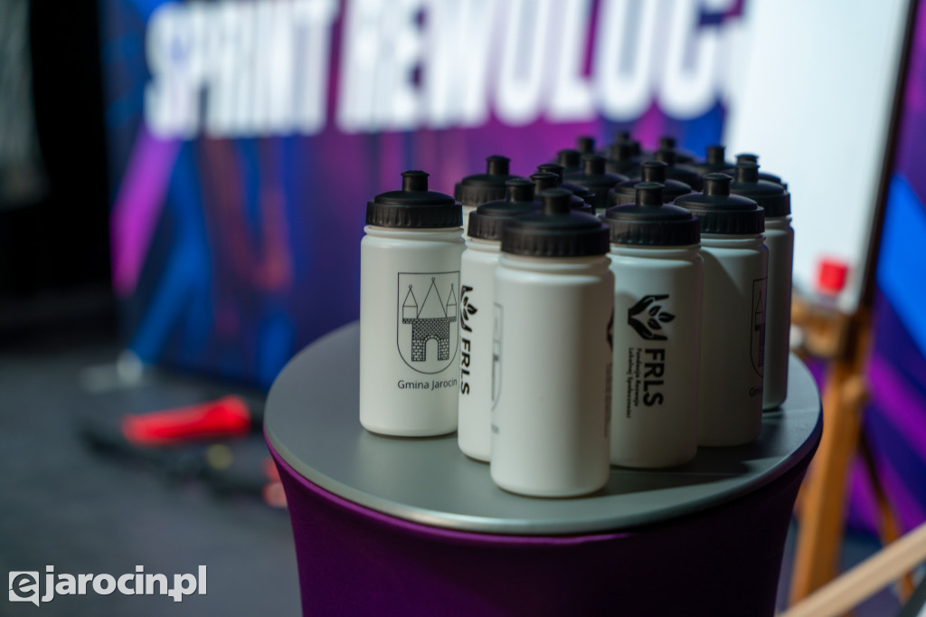 Jarocin na rowerze! Uczniowie rywalizowali jak zawodowi kolarze