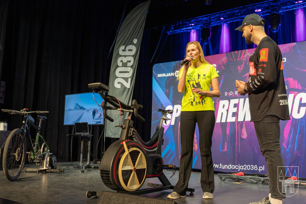 Jarocin na rowerze! Uczniowie rywalizowali jak zawodowi kolarze