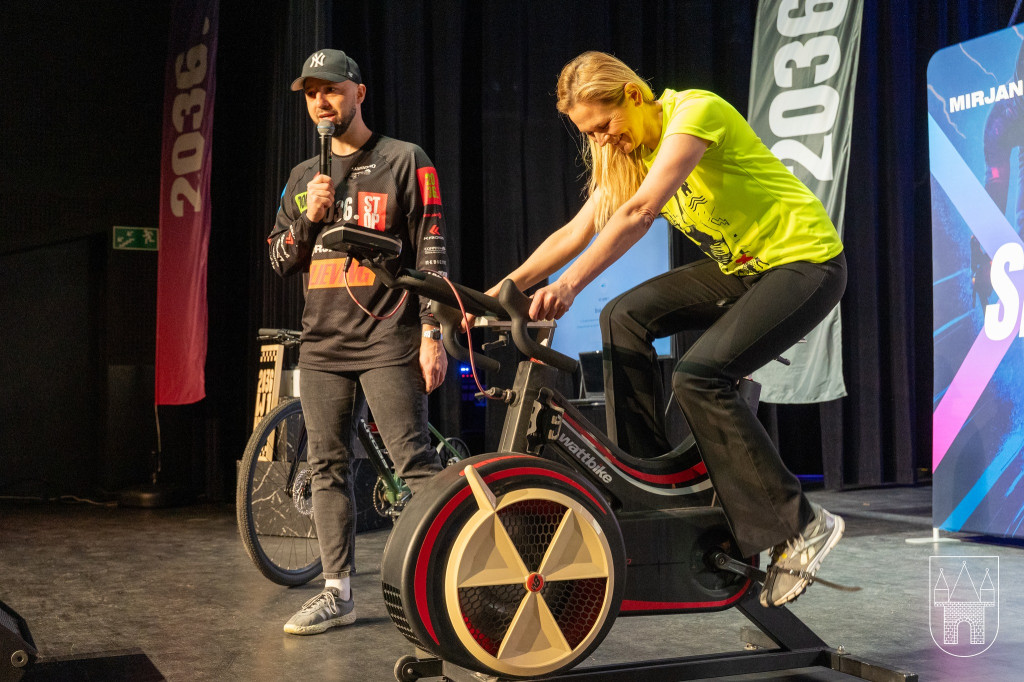 Jarocin na rowerze! Uczniowie rywalizowali jak zawodowi kolarze