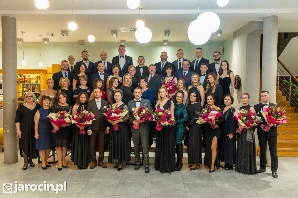 Studniówka 2025 maturzystów ZSP nr 1 w Jarocinie