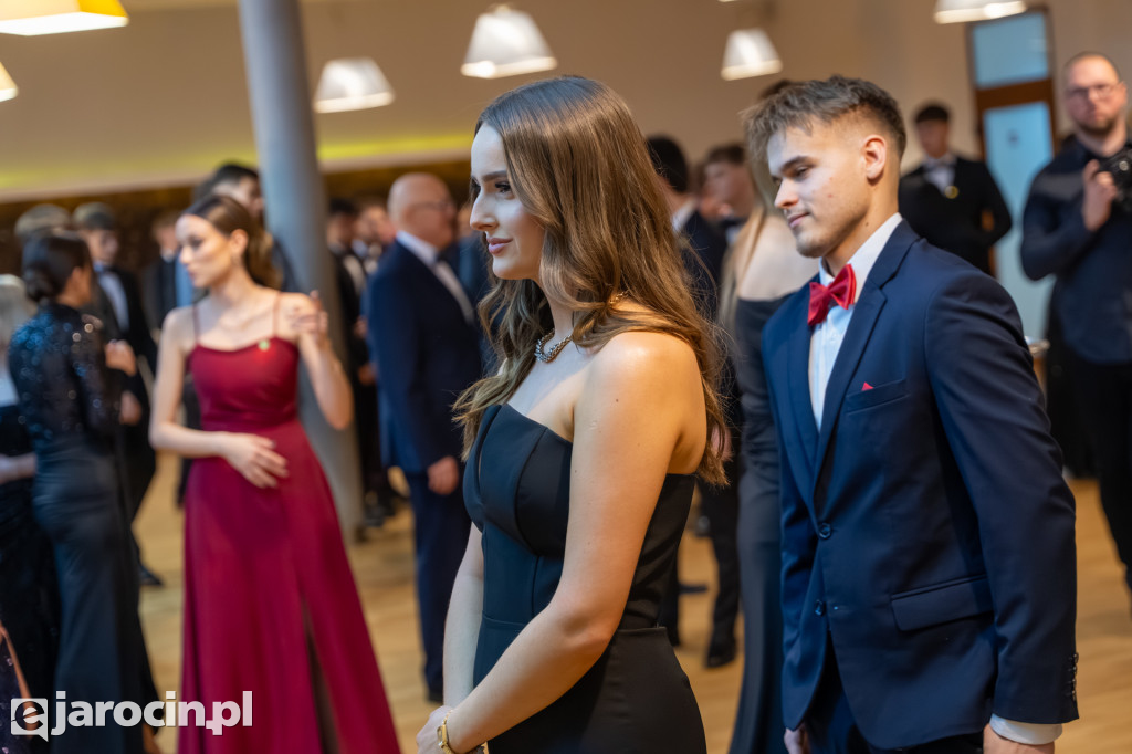 Studniówka 2025 maturzystów ZSP nr 1 w Jarocinie