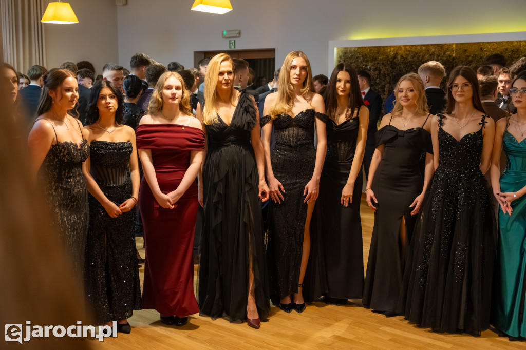 Studniówka 2025 maturzystów ZSP nr 1 w Jarocinie