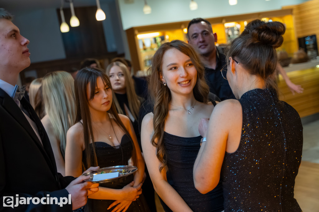 Studniówka 2025 maturzystów ZSP nr 1 w Jarocinie