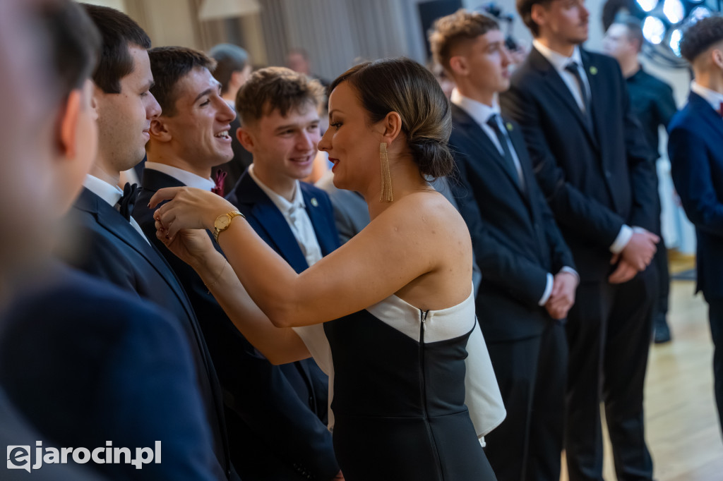 Studniówka 2025 maturzystów ZSP nr 1 w Jarocinie