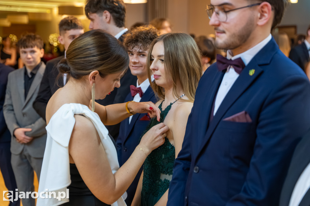 Studniówka 2025 maturzystów ZSP nr 1 w Jarocinie