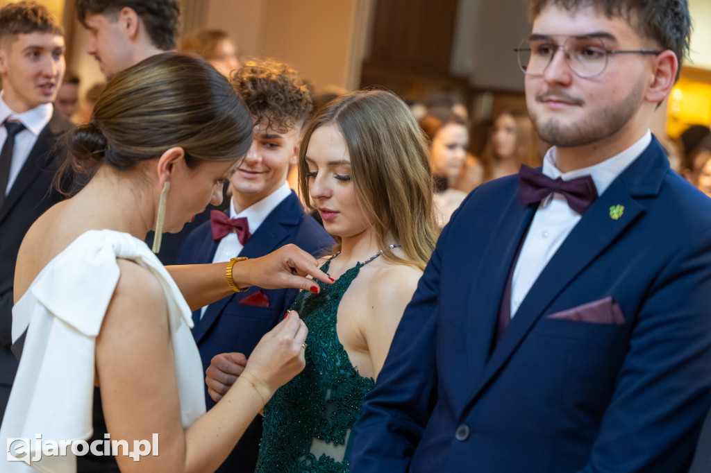 Studniówka 2025 maturzystów ZSP nr 1 w Jarocinie