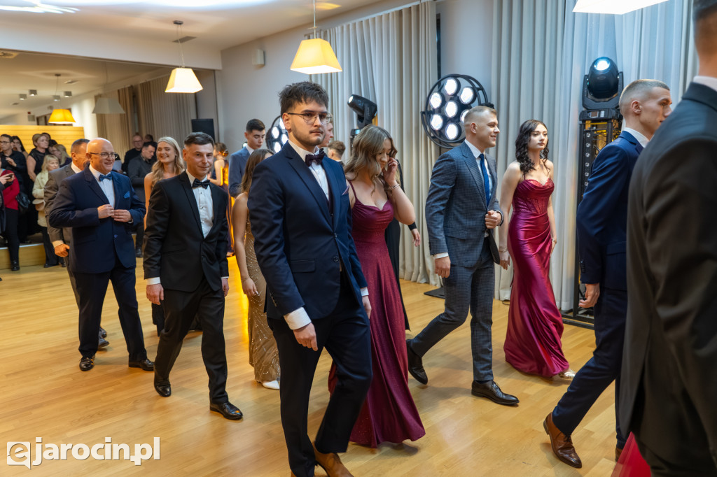 Studniówka 2025 maturzystów ZSP nr 1 w Jarocinie