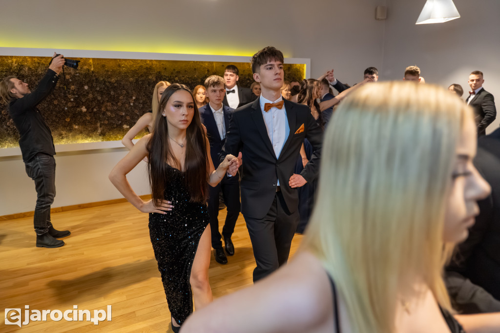 Studniówka 2025 maturzystów ZSP nr 1 w Jarocinie