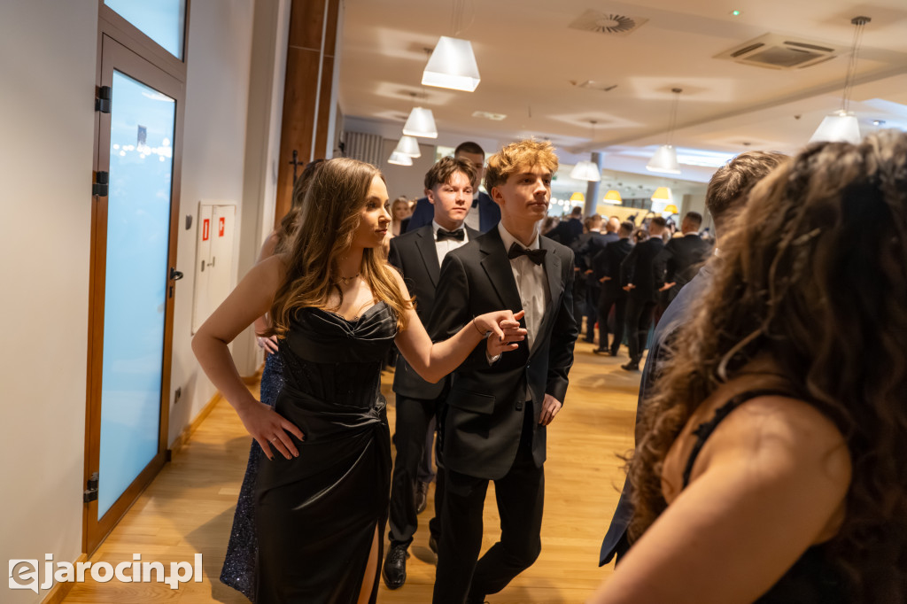 Studniówka 2025 maturzystów ZSP nr 1 w Jarocinie