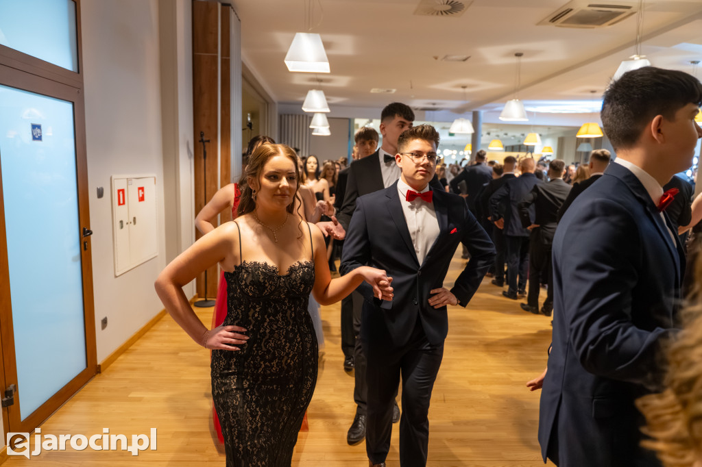 Studniówka 2025 maturzystów ZSP nr 1 w Jarocinie