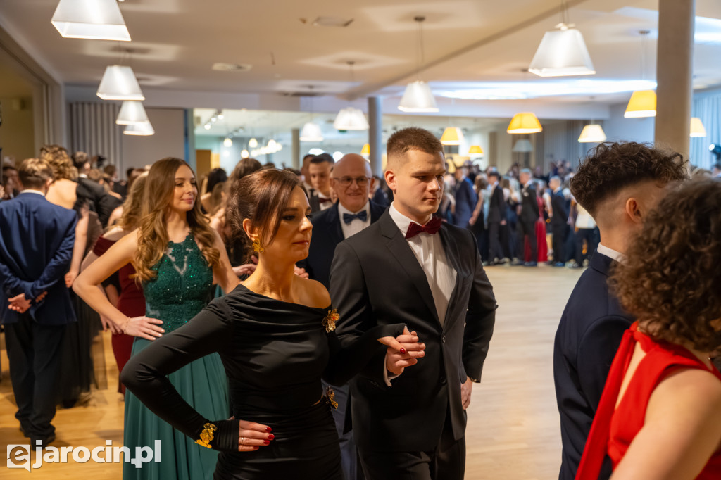 Studniówka 2025 maturzystów ZSP nr 1 w Jarocinie