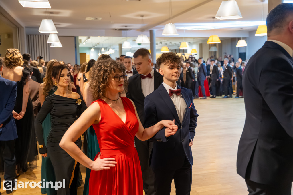 Studniówka 2025 maturzystów ZSP nr 1 w Jarocinie