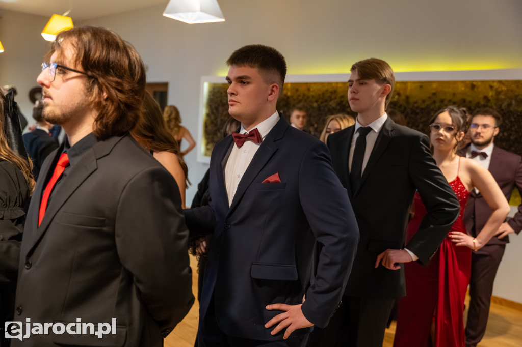 Studniówka 2025 maturzystów ZSP nr 1 w Jarocinie