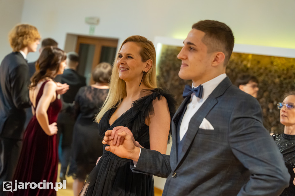 Studniówka 2025 maturzystów ZSP nr 1 w Jarocinie