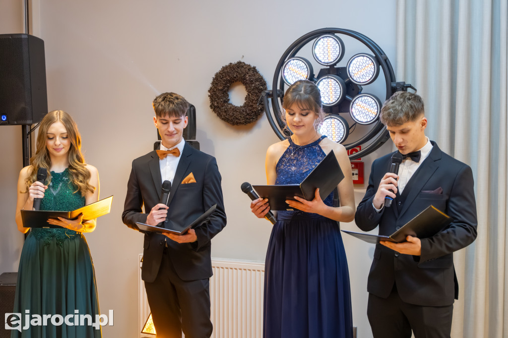 Studniówka 2025 maturzystów ZSP nr 1 w Jarocinie