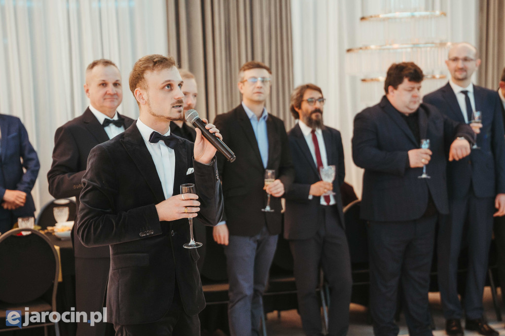 Studniówka 2025 maturzystów ZSP-B Tarce