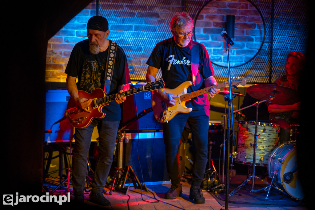 4. Skrzyżowanie Gitar w Spichlerzu