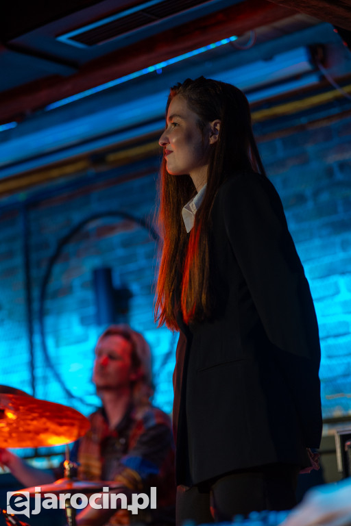 4. Skrzyżowanie Gitar w Spichlerzu