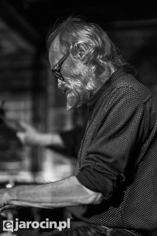 4. Skrzyżowanie Gitar w Spichlerzu