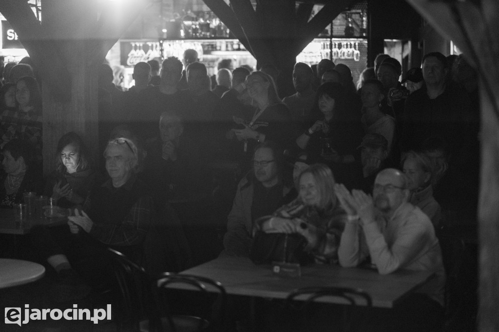 4. Skrzyżowanie Gitar w Spichlerzu